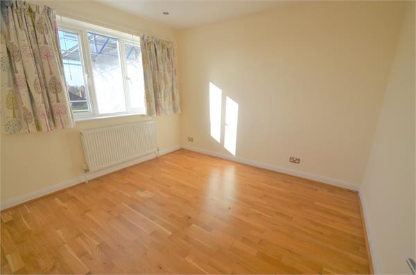 The Reddings, Mill Hill